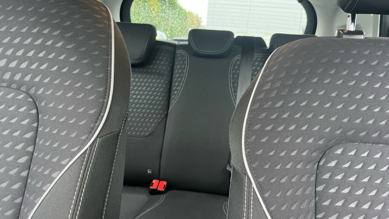 Ford Fiesta 1.1 Zetec B+O Play 5dr Petrol Hatchback